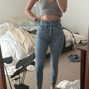 High-Rise Slim Abercrombie Women’s Jeans in Medium Blue